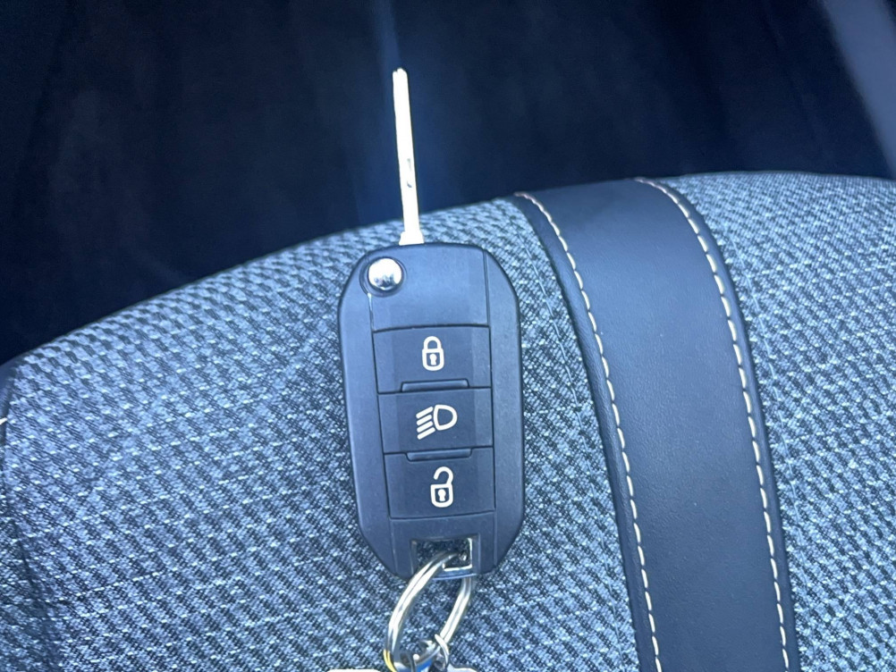 Acheter Peugeot 2008 2008 PureTech 130 S&S EAT8 Allure 5p occasion dans les concessions du Groupe Faurie