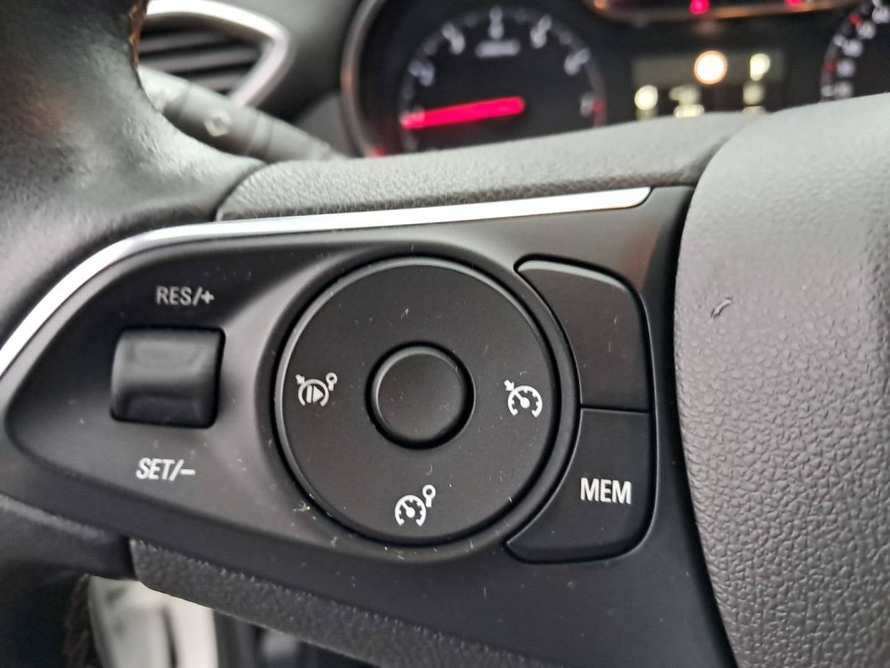 Acheter Opel Crossland X Crossland X 1.2 Turbo 110 ch BVA6 Innovation 5p occasion dans les concessions du Groupe Faurie