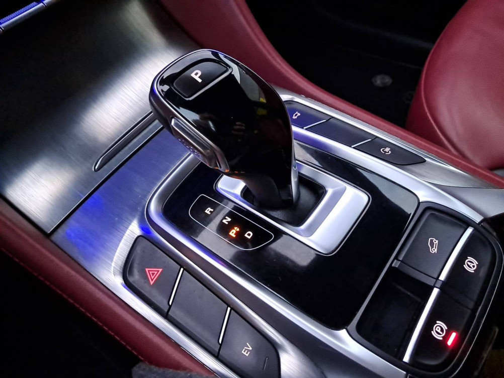 Acheter MG Motor EHS EHS 1.5T GDI PHEV Luxury 5p occasion dans les concessions du Groupe Faurie