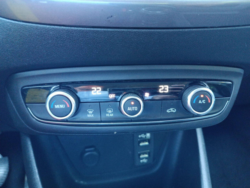 Acheter Opel Crossland X Crossland X 1.2 Turbo 130 ch Innovation 5p occasion dans les concessions du Groupe Faurie