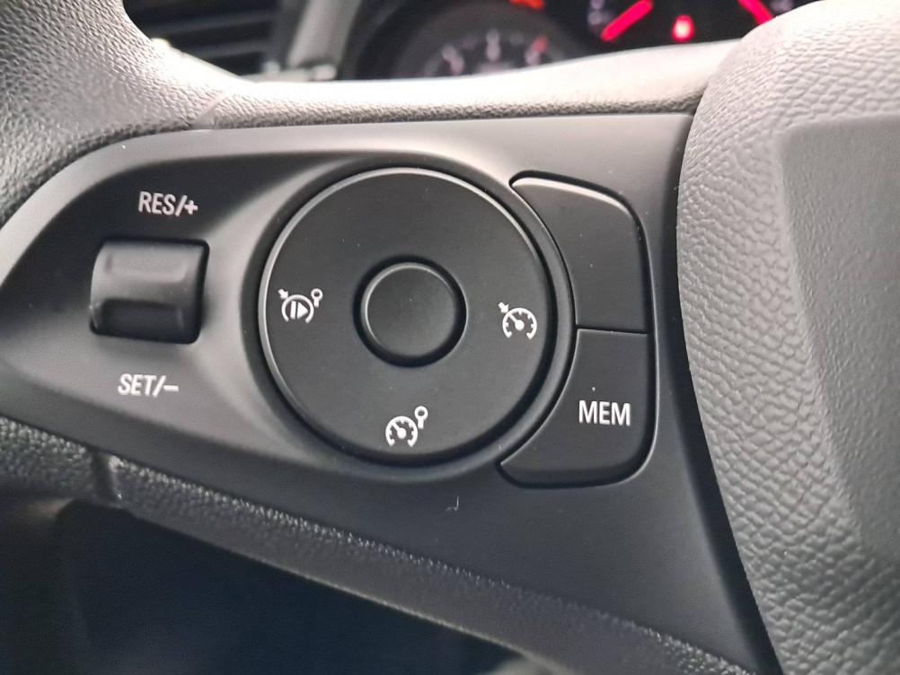 Acheter Opel Corsa Corsa 1.2 75 ch BVM5  5p occasion dans les concessions du Groupe Faurie