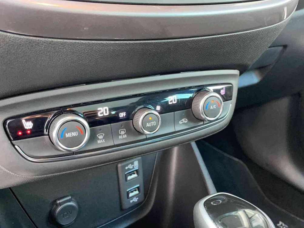 Acheter Opel Crossland X Crossland X 1.5 D 120 ch BVA6 Ultimate 5p occasion dans les concessions du Groupe Faurie