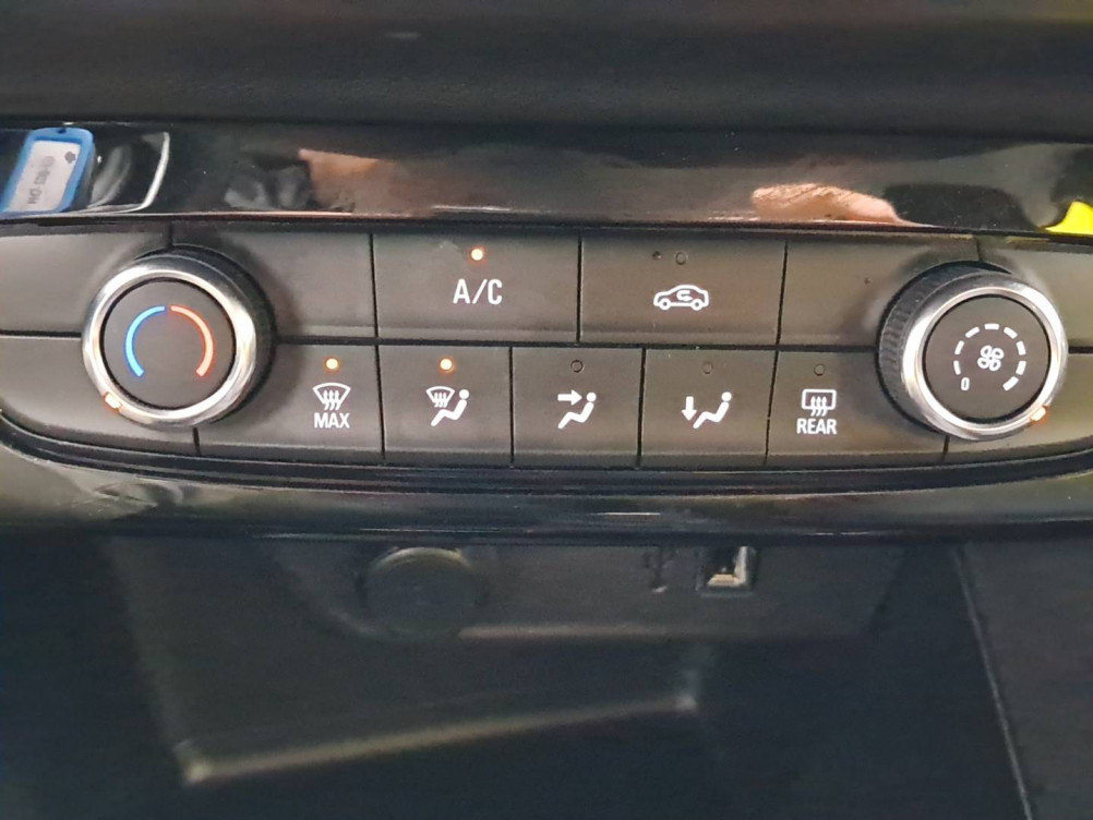 Acheter Opel Corsa Corsa 1.2 75 ch BVM5 Elegance Business 5p occasion dans les concessions du Groupe Faurie