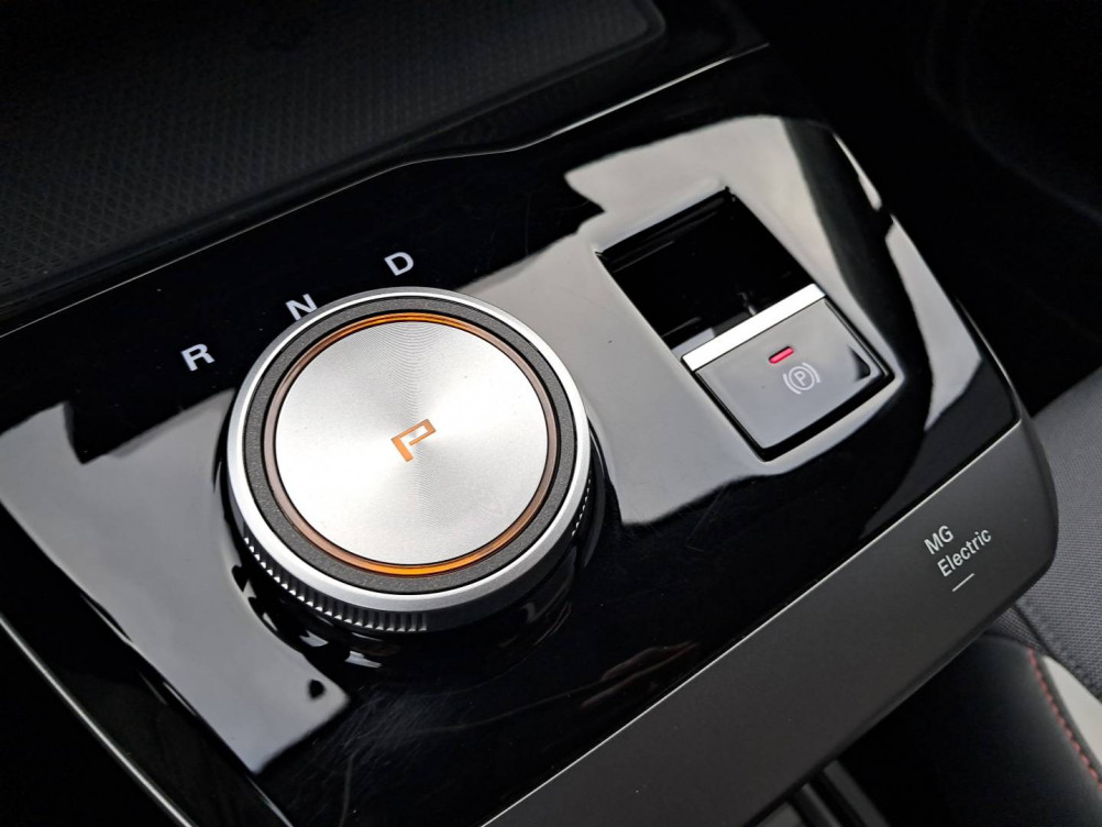 Acheter MG Motor MG 4 MG4 Electric 64kWh - 150 kW 2WD Luxury 5p occasion dans les concessions du Groupe Faurie