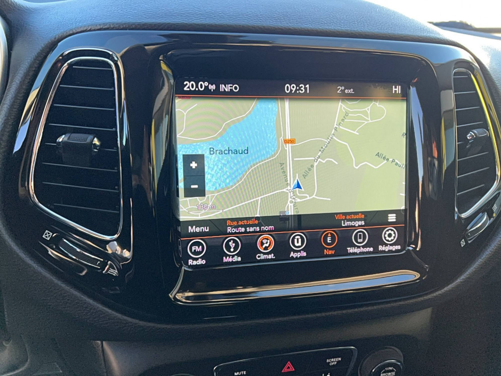 Acheter Jeep Compass Compass 1.6 I MultiJet II 120 ch BVM6 Limited 5p occasion dans les concessions du Groupe Faurie