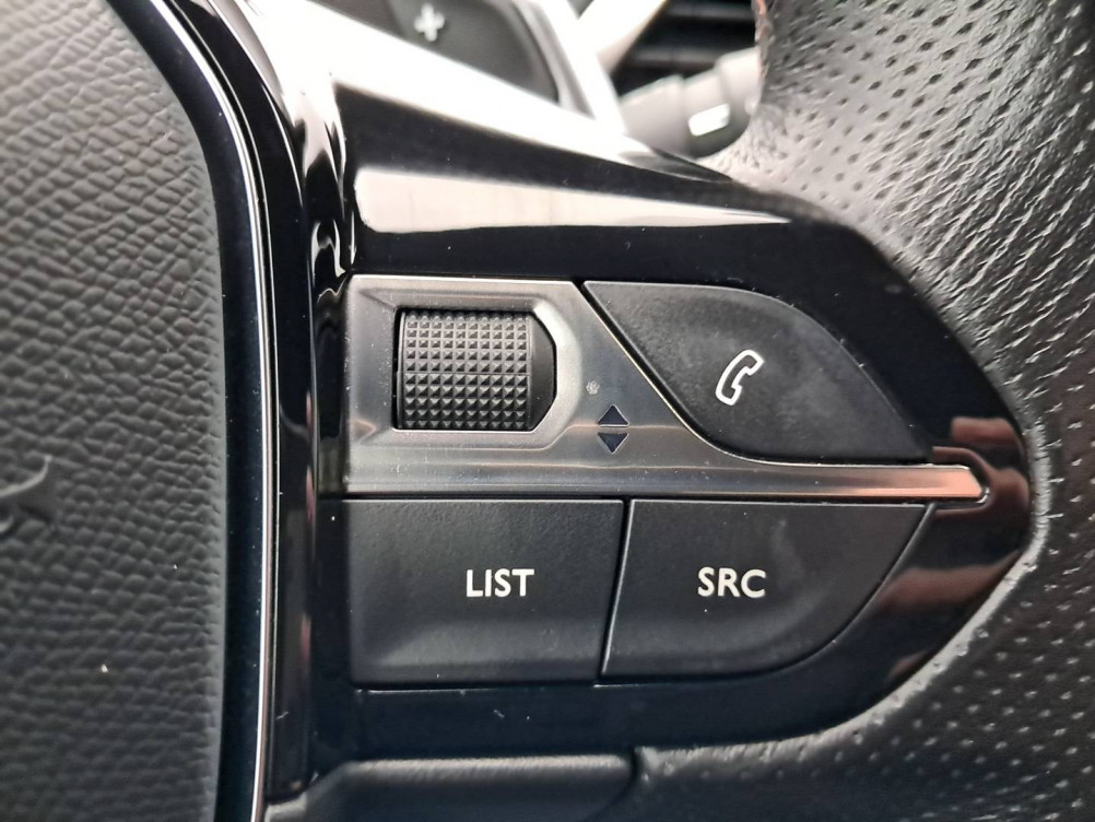 Acheter Peugeot 3008 3008 PureTech 130ch S&S EAT8 GT 5p occasion dans les concessions du Groupe Faurie