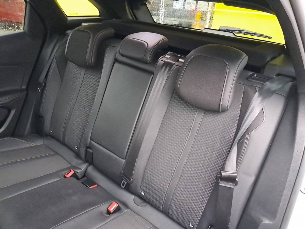 Acheter Peugeot 3008 3008 PureTech 130ch S&S EAT8 GT 5p occasion dans les concessions du Groupe Faurie