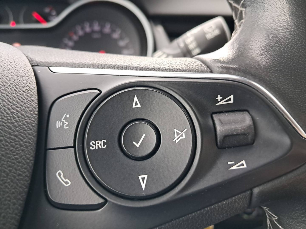 Acheter Opel Crossland Crossland 1.2 Turbo 110 ch BVM6 Elegance Business 5p occasion dans les concessions du Groupe Faurie