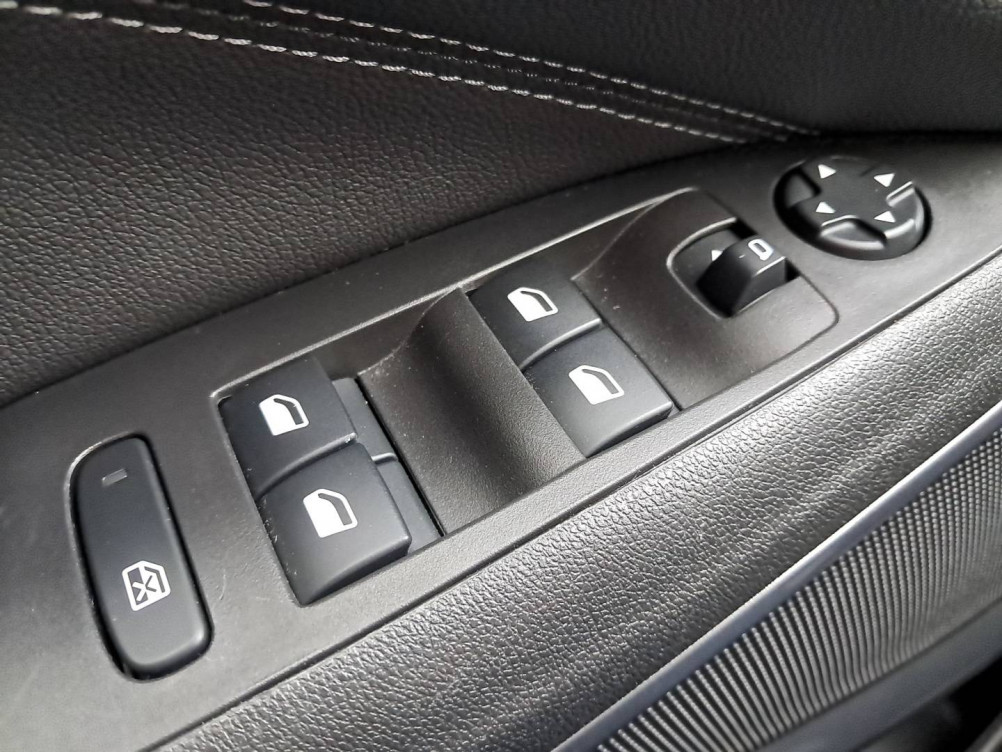 Acheter Opel Crossland Crossland 1.2 Turbo 110 ch BVM6 Elegance Business 5p occasion dans les concessions du Groupe Faurie