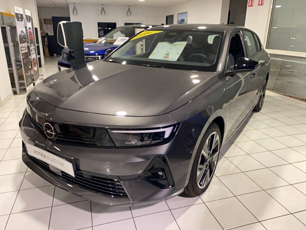 Acheter Opel Astra Sports Tourer Astra Sports Tourer Electrique 156 ch & Batterie 54 kWh  5p neuf dans les concessions du Groupe Faurie