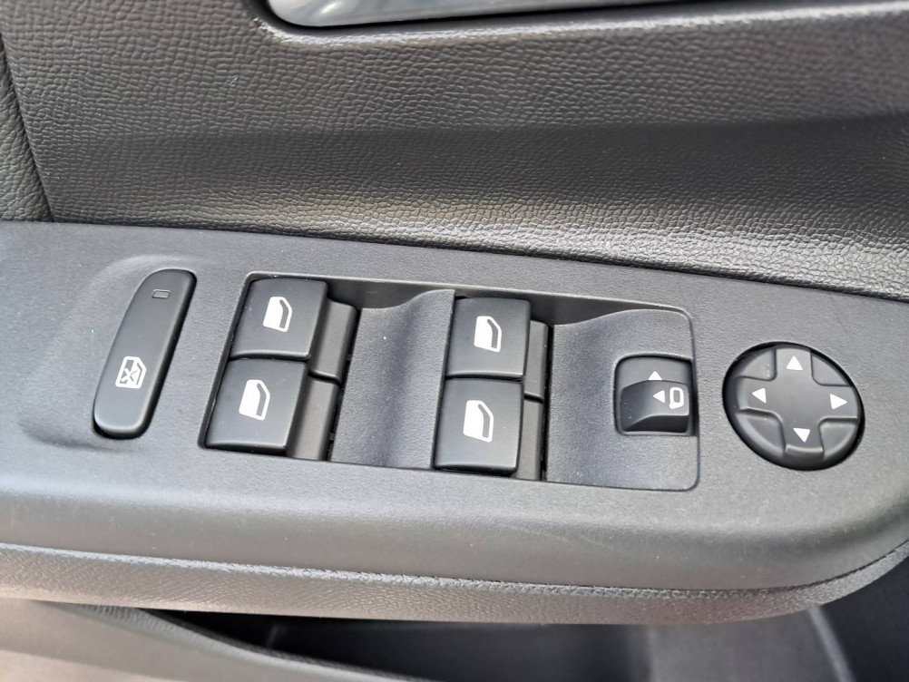 Acheter Opel Corsa Corsa 1.2 Turbo 100 ch BVM6 Elegance Business 5p occasion dans les concessions du Groupe Faurie