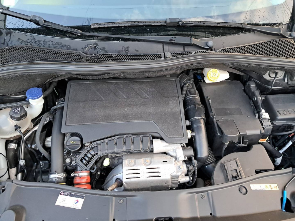 Acheter Peugeot 2008 2008 PureTech 110ch S&S BVM6 Signature 5p occasion dans les concessions du Groupe Faurie