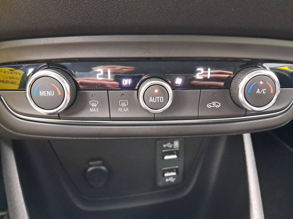 Acheter Opel Crossland Crossland 1.2 Turbo 110 ch BVM6 Elegance Business 5p occasion dans les concessions du Groupe Faurie