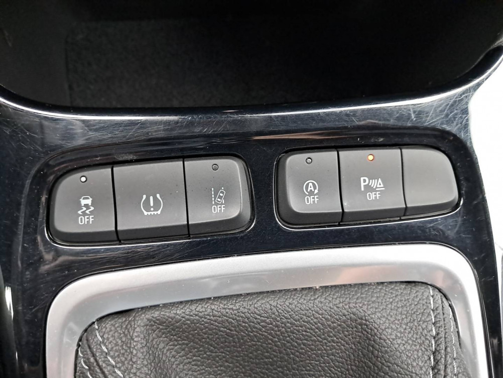 Acheter Opel Crossland Crossland 1.2 Turbo 110 ch BVM6 Elegance Business 5p occasion dans les concessions du Groupe Faurie