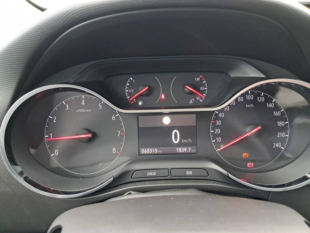 Acheter Opel Crossland Crossland 1.2 Turbo 110 ch BVM6 Elegance Business 5p occasion dans les concessions du Groupe Faurie