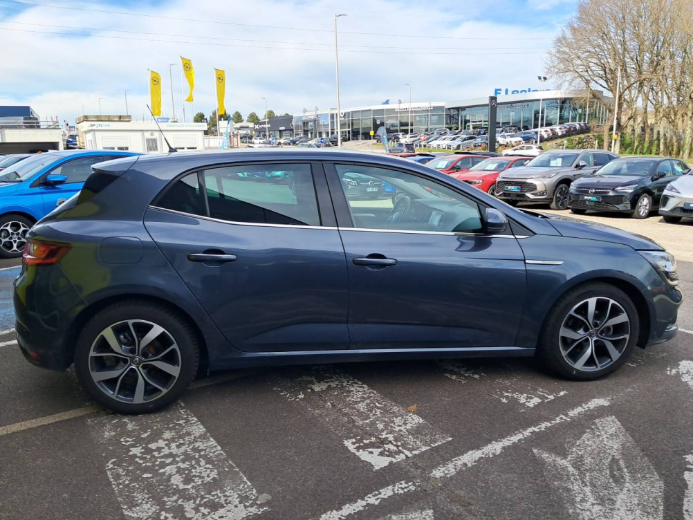 Acheter Renault Megane 4 Mégane IV Berline TCe 130 Energy Intens 5p occasion dans les concessions du Groupe Faurie