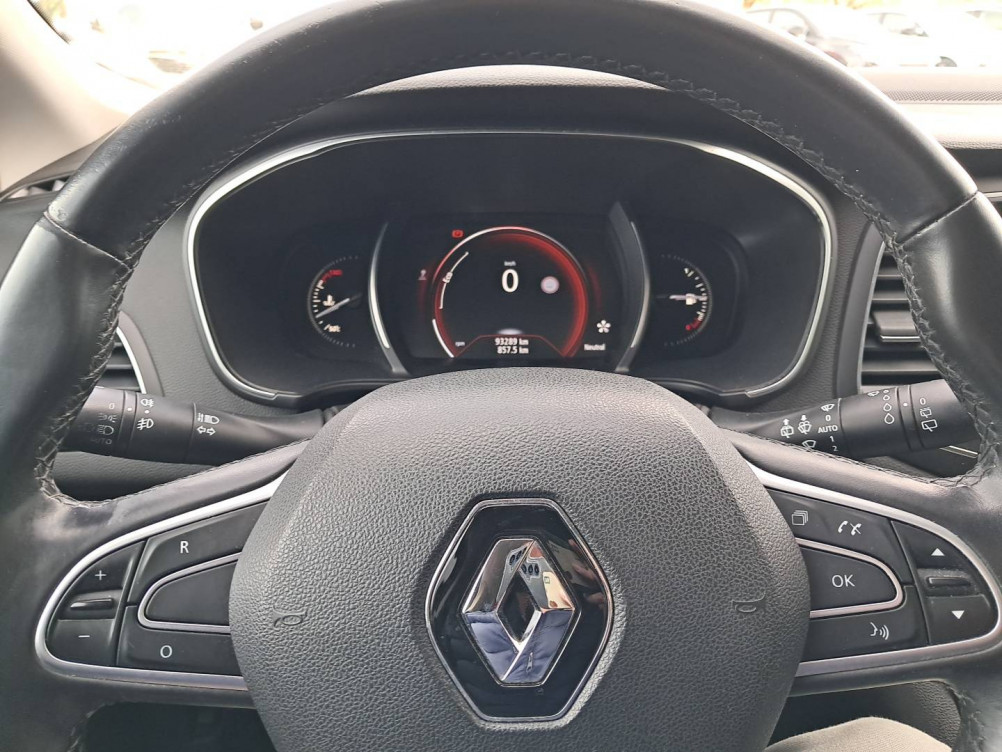 Acheter Renault Megane 4 Mégane IV Berline TCe 130 Energy Intens 5p occasion dans les concessions du Groupe Faurie