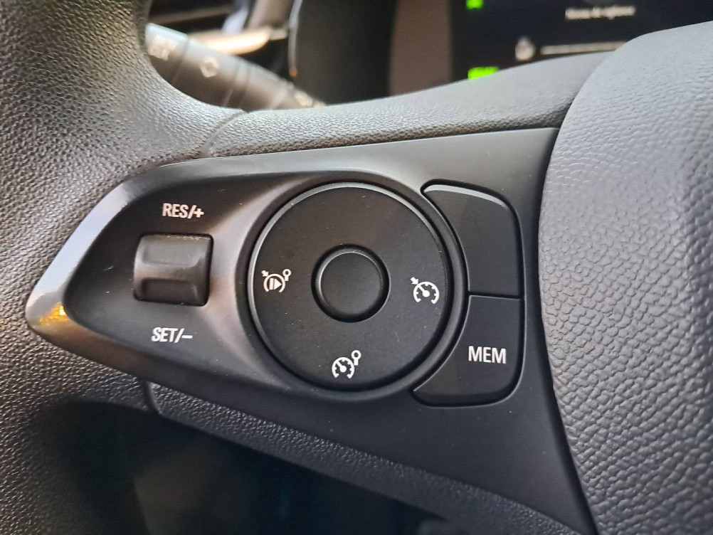 Acheter Opel Corsa E Corsa Electrique 136 ch & Batterie 50 kWh Edition 5p occasion dans les concessions du Groupe Faurie