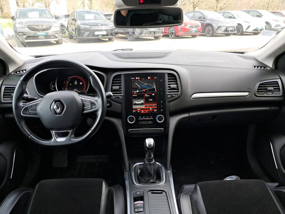 Acheter Renault Megane 4 Mégane IV Berline TCe 130 Energy Intens 5p occasion dans les concessions du Groupe Faurie