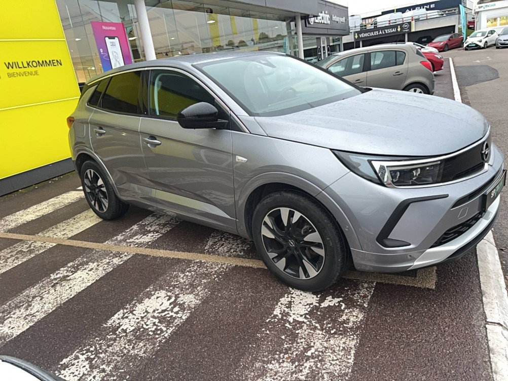 Acheter Opel Grandland Grandland 1.2 Turbo 130 ch Elegance Business 5p occasion dans les concessions du Groupe Faurie