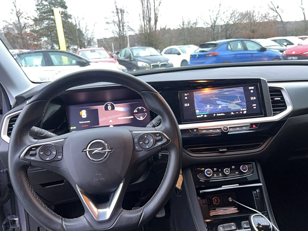 Acheter Opel Grandland Grandland 1.2 Turbo 130 ch Elegance Business 5p occasion dans les concessions du Groupe Faurie
