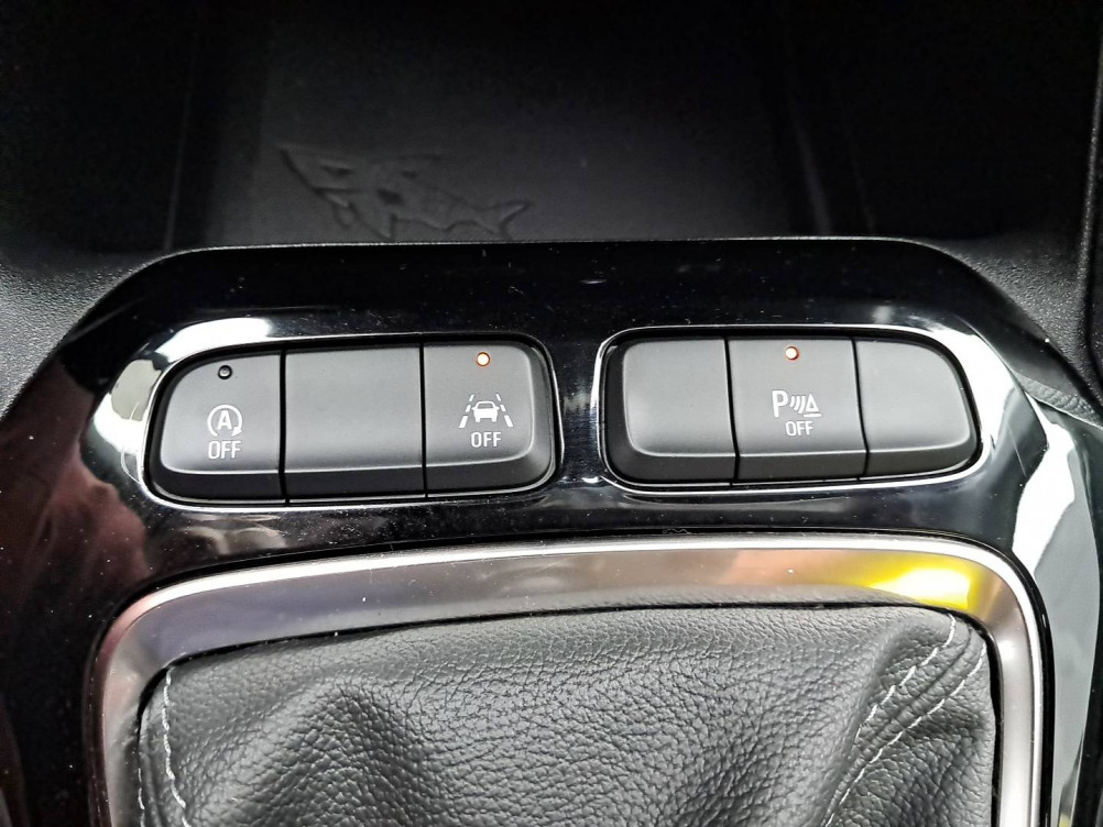 Acheter Opel Corsa Corsa 1.2 Turbo 100 ch BVM6 Elegance Business 5p occasion dans les concessions du Groupe Faurie