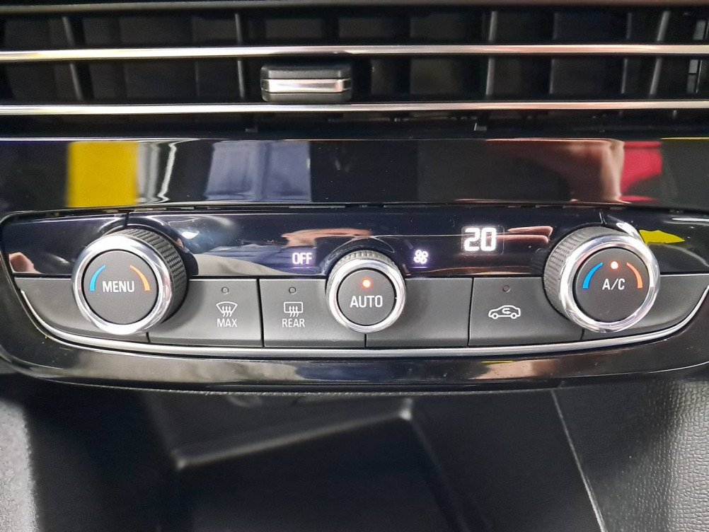 Acheter Opel Mokka Mokka 1.2 Turbo 130 ch BVM6 GS Line 5p occasion dans les concessions du Groupe Faurie