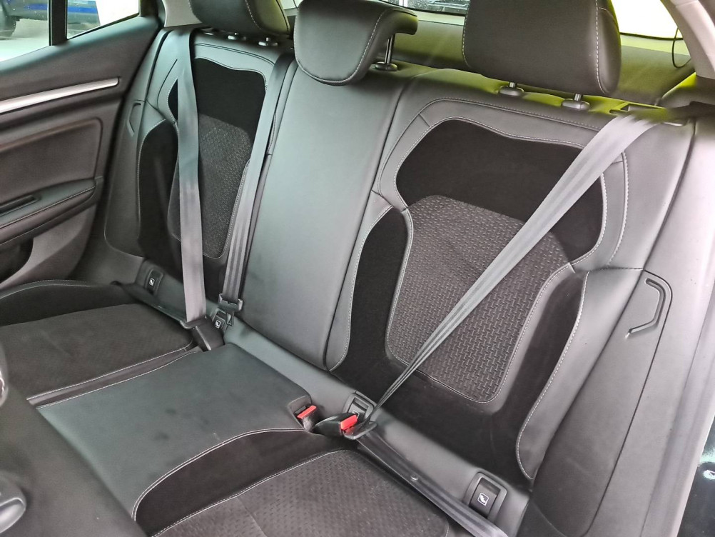 Acheter Renault Megane 4 Mégane IV Berline Blue dCi 115 EDC Intens 5p occasion dans les concessions du Groupe Faurie