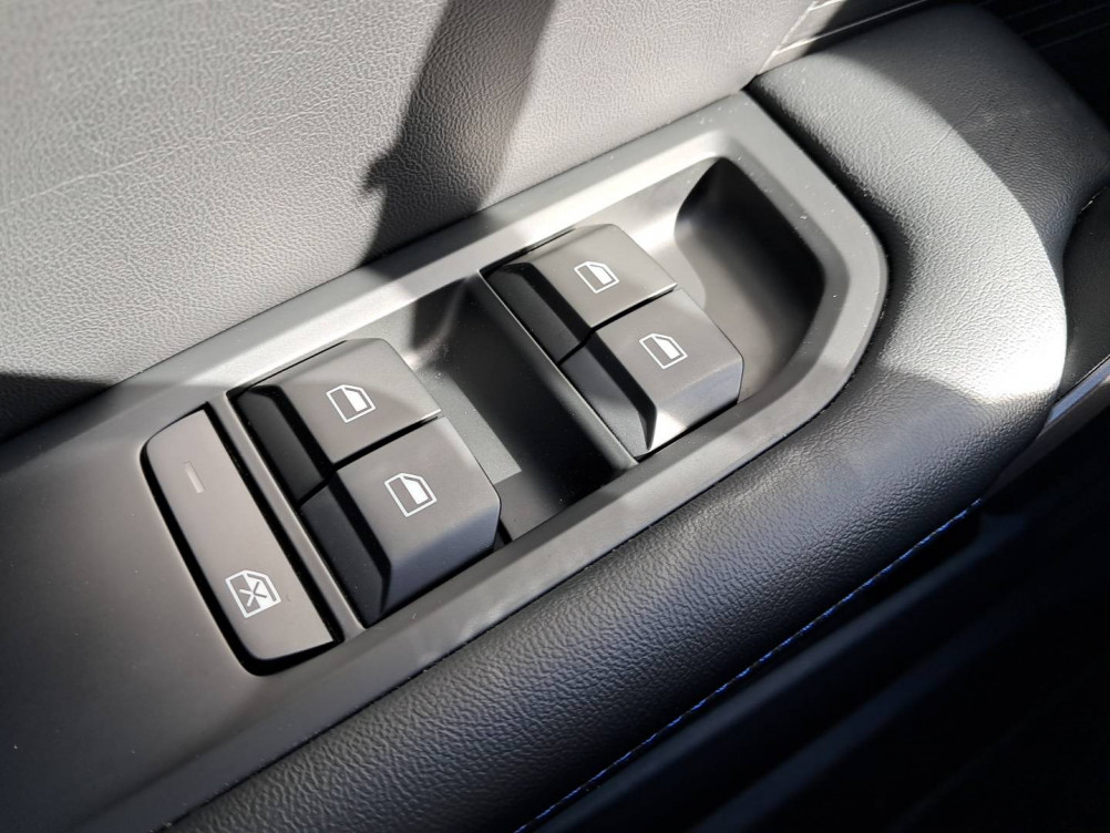 Acheter MG Motor MG 4 MG4 Electric 51kWh - 125 kW 2WD Standard 5p occasion dans les concessions du Groupe Faurie