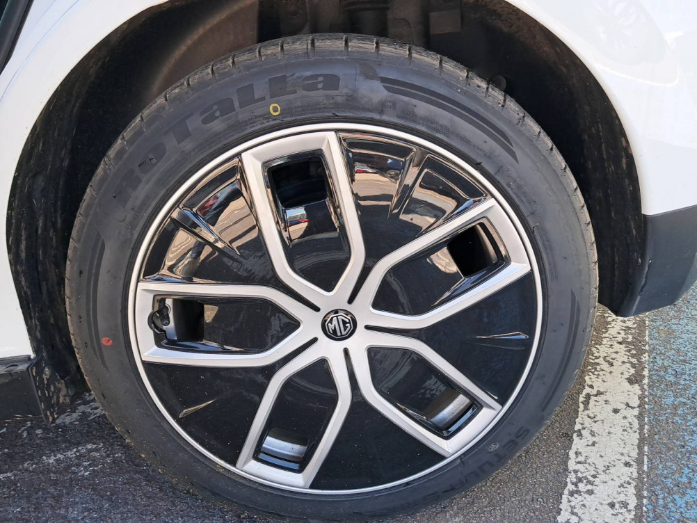 Acheter MG Motor MG 4 MG4 Electric 64kWh - 150 kW 2WD Luxury 5p occasion dans les concessions du Groupe Faurie