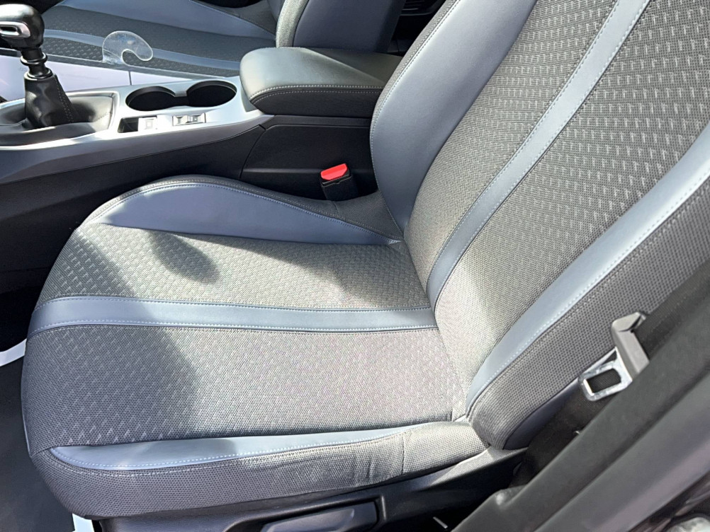 Acheter Peugeot 2008 2008 PureTech 130ch S&S BVM6 Allure 5p occasion dans les concessions du Groupe Faurie