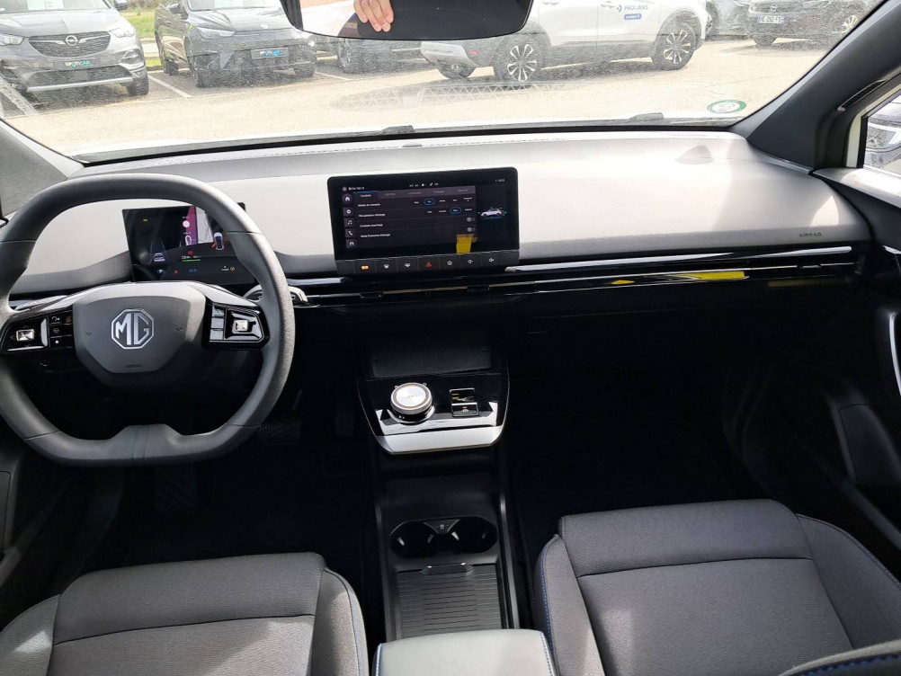 Acheter MG Motor MG 4 MG4 Electric 51kWh - 125 kW 2WD Standard 5p occasion dans les concessions du Groupe Faurie