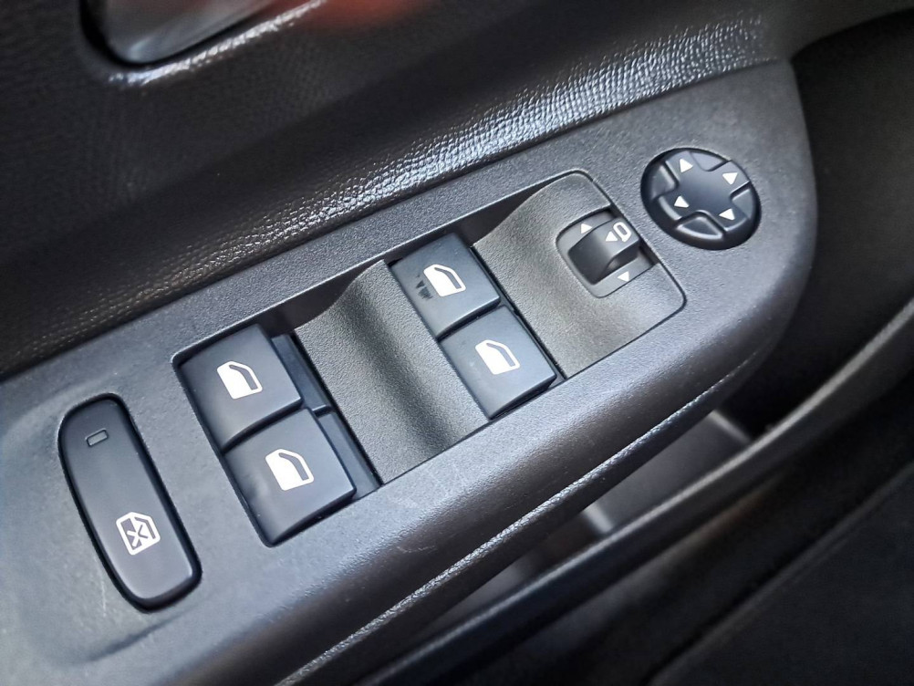 Acheter Opel Corsa Corsa 1.2 Turbo 100 ch BVM6 Edition 5p occasion dans les concessions du Groupe Faurie