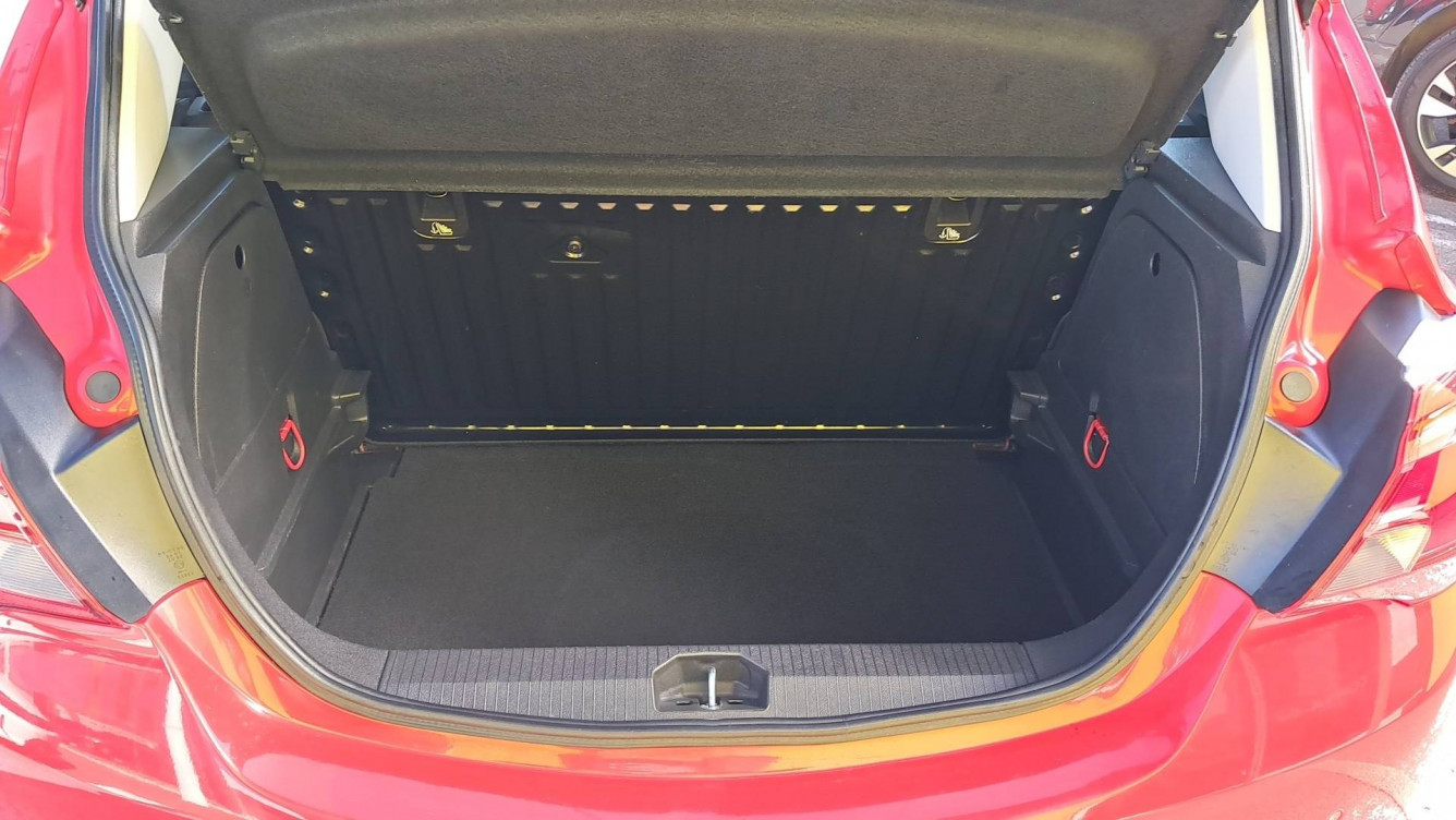 Acheter Opel Corsa Corsa 1.4 90 ch Design 120 ans 5p occasion dans les concessions du Groupe Faurie