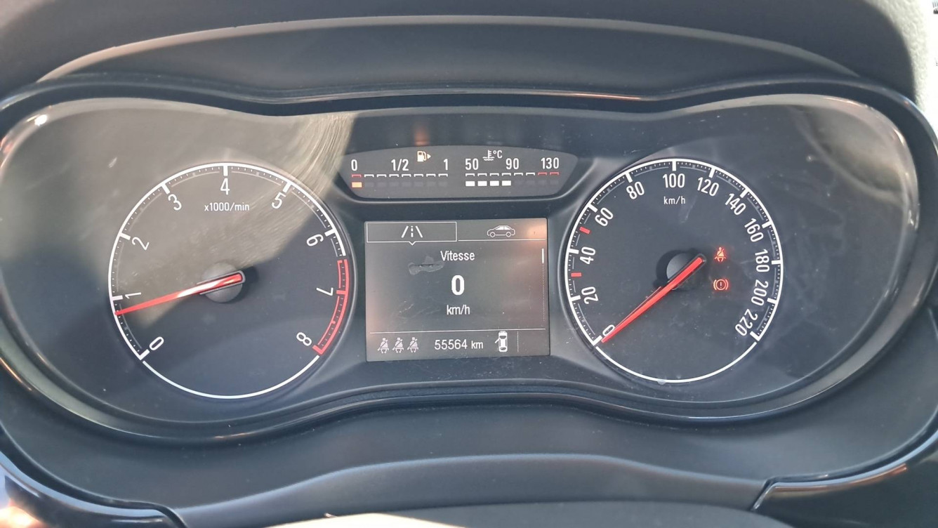 Acheter Opel Corsa Corsa 1.4 90 ch Design 120 ans 5p occasion dans les concessions du Groupe Faurie