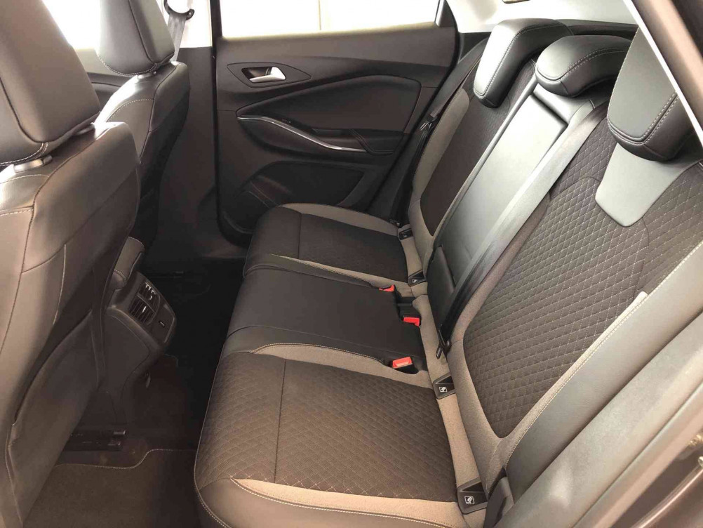 Acheter Opel Grandland X Grandland X 1.5 Diesel 130 ch BVA6 Design Line 5p occasion dans les concessions du Groupe Faurie