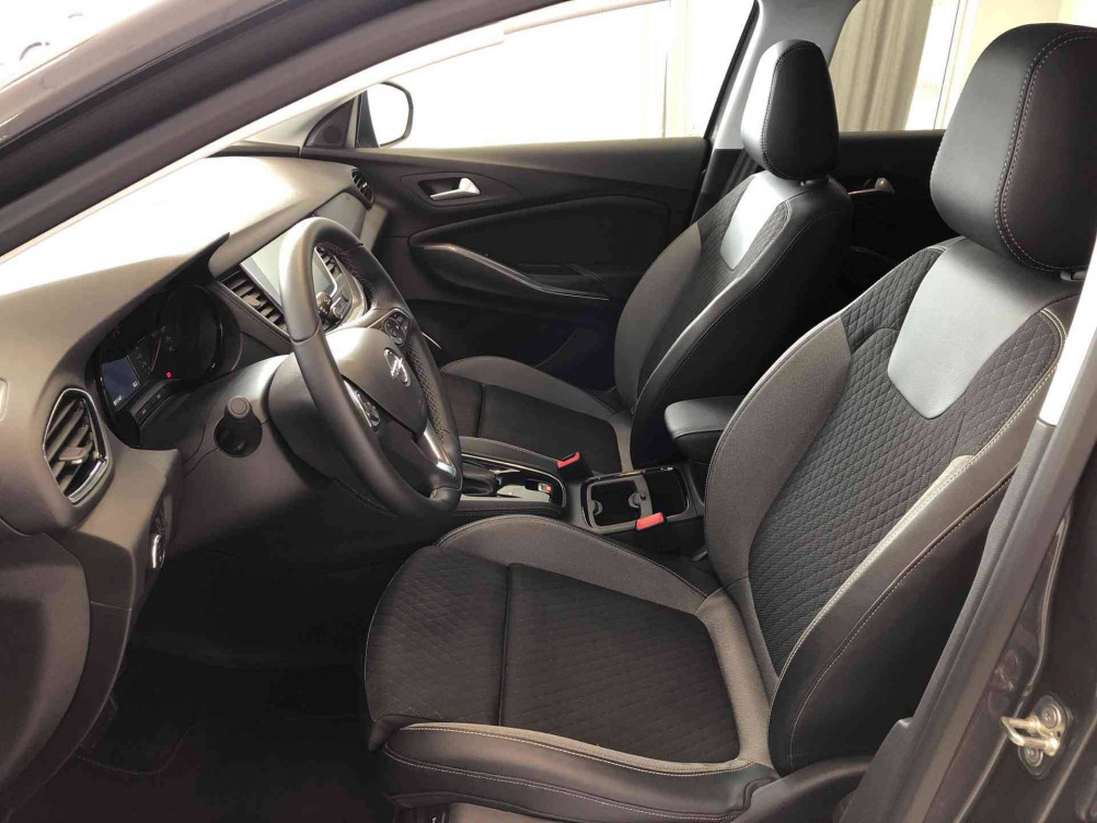 Acheter Opel Grandland X Grandland X 1.5 Diesel 130 ch BVA6 Design Line 5p occasion dans les concessions du Groupe Faurie