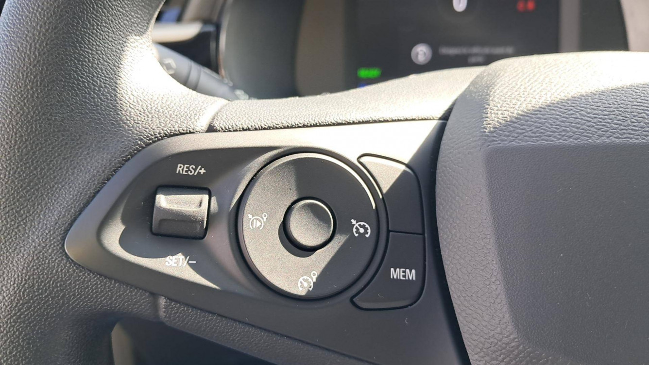 Acheter Opel Corsa E Corsa Electrique 136 ch & Batterie 50 kWh  5p occasion dans les concessions du Groupe Faurie