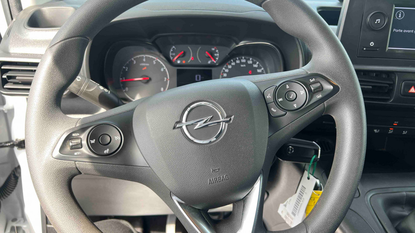 Acheter Opel Combo Cargo COMBO CARGO XL 950 KG BLUEHDI 100 S&S BVM6  4p occasion dans les concessions du Groupe Faurie