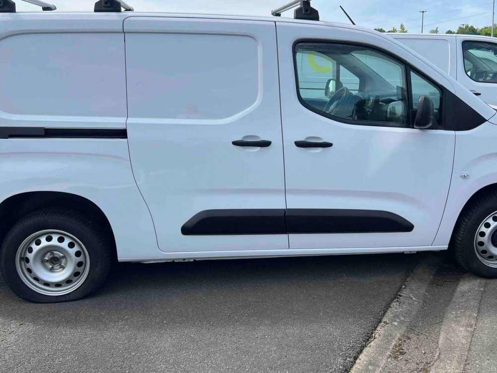 Acheter Opel Combo Cargo COMBO CARGO XL 950 KG BLUEHDI 100 S&S BVM6  4p occasion dans les concessions du Groupe Faurie