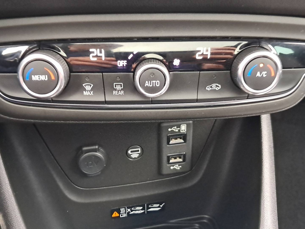 Acheter Opel Crossland X Crossland X 1.2 Turbo 130 ch Design 5p occasion dans les concessions du Groupe Faurie