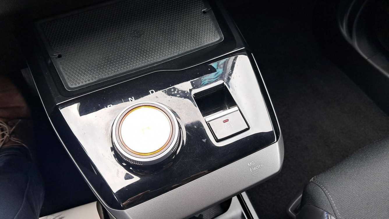 Acheter MG Motor MG 4 MG4 Electric 77kWh - 180 kW 2WD Luxury 5p occasion dans les concessions du Groupe Faurie