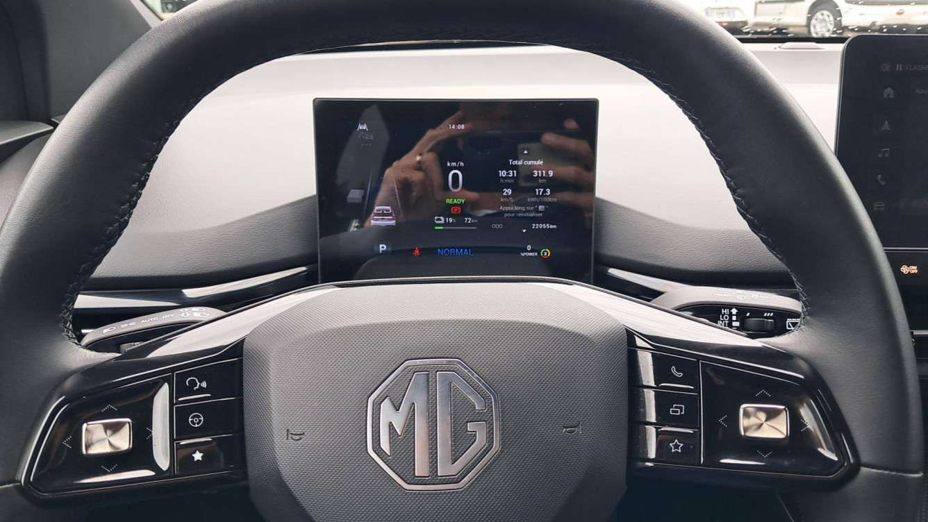 Acheter MG Motor MG 4 MG4 Electric 77kWh - 180 kW 2WD Luxury 5p occasion dans les concessions du Groupe Faurie