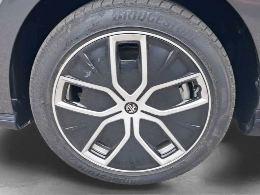 Acheter MG Motor MG 4 MG4 Electric 77kWh - 180 kW 2WD Luxury 5p occasion dans les concessions du Groupe Faurie