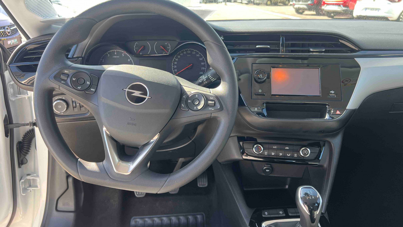 Acheter Opel Corsa Corsa 1.2 75 ch BVM5  5p occasion dans les concessions du Groupe Faurie