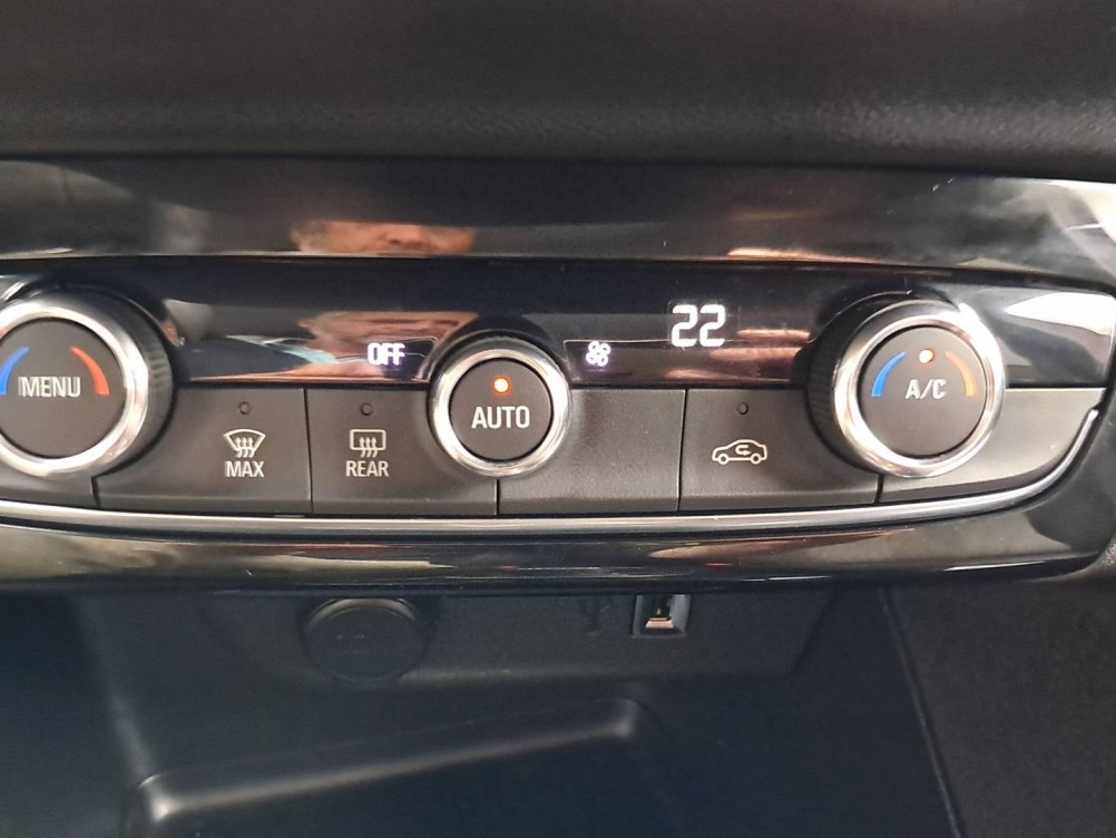 Acheter Opel Corsa E Corsa Electrique 136 ch & Batterie 50 kWh Edition 5p occasion dans les concessions du Groupe Faurie