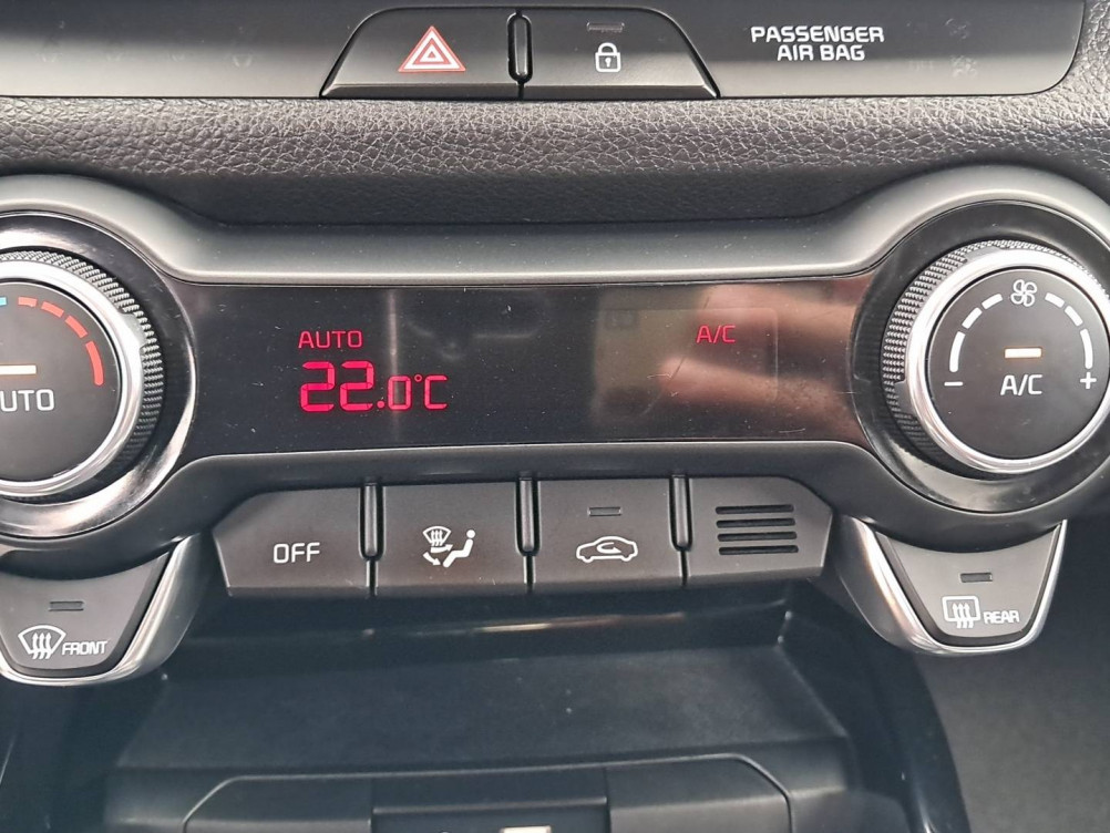Acheter Kia Stonic Stonic 1.6 CRDi 115 ch ISG BVM6 Design 5p occasion dans les concessions du Groupe Faurie