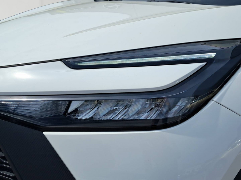 Acheter Toyota C-HR C-HR Hybride 140 Design 5p occasion dans les concessions du Groupe Faurie