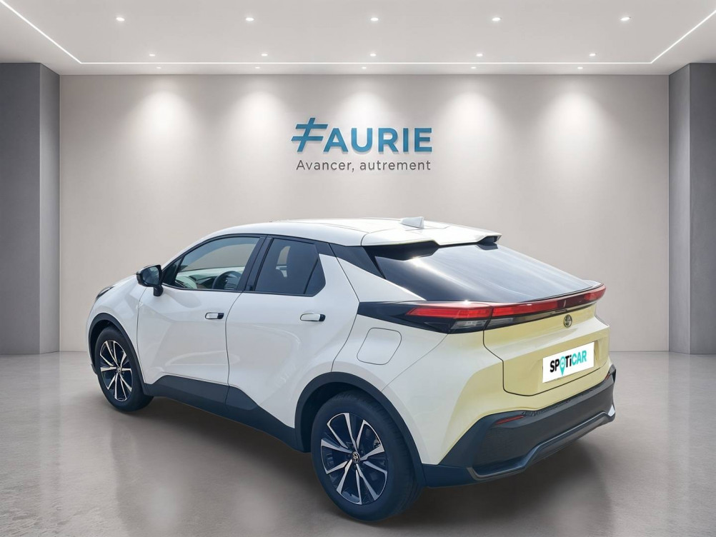 Acheter Toyota C-HR C-HR Hybride 140 Design 5p occasion dans les concessions du Groupe Faurie