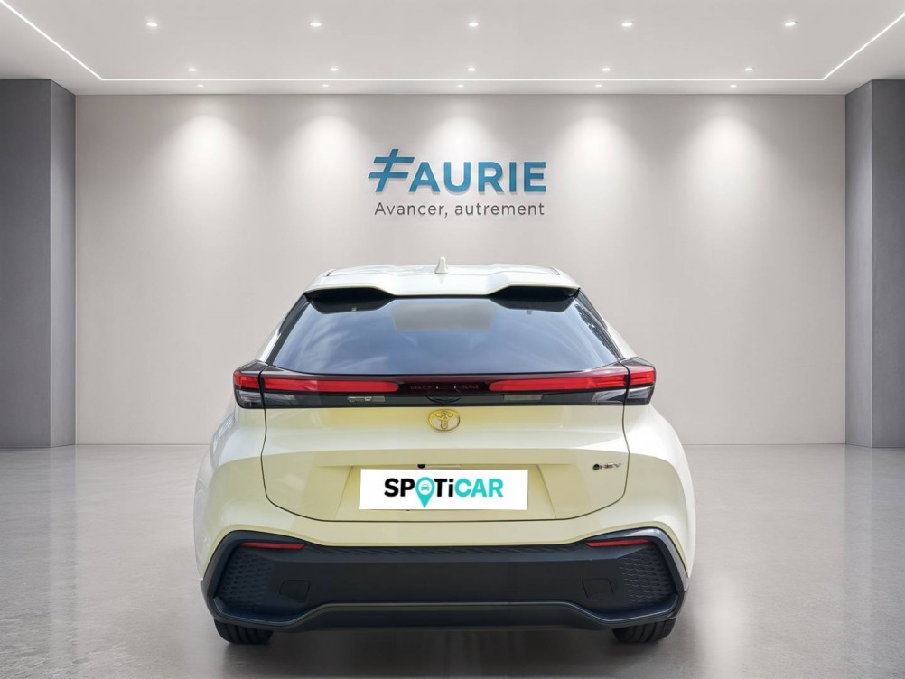 Acheter Toyota C-HR C-HR Hybride 140 Design 5p occasion dans les concessions du Groupe Faurie